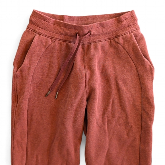 Lululemon Scuba Sweatpants High Rise Fleece Drawstring Jogger in Date Brown Sz 4 - Picture 7 of 14